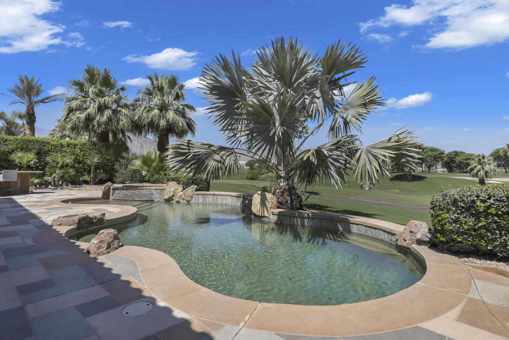 Mountain View CC - Residential