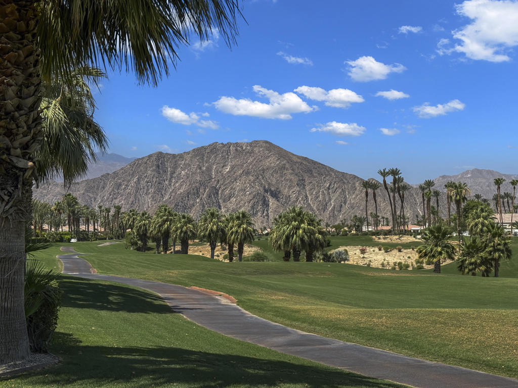 Mountain View CC - Residential