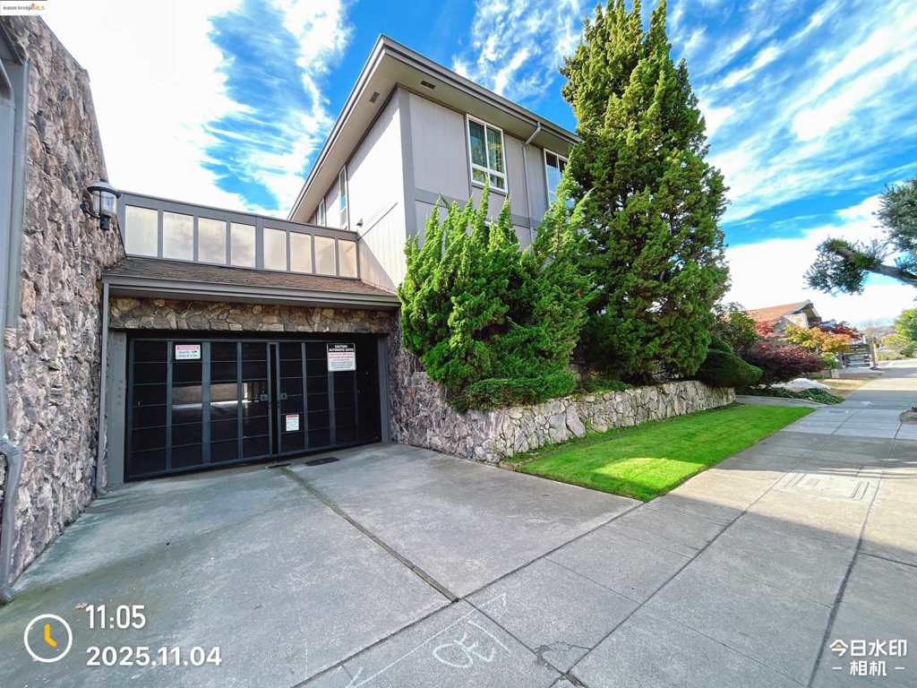 2106 Otis Drive Dr A, Alameda CA 94501