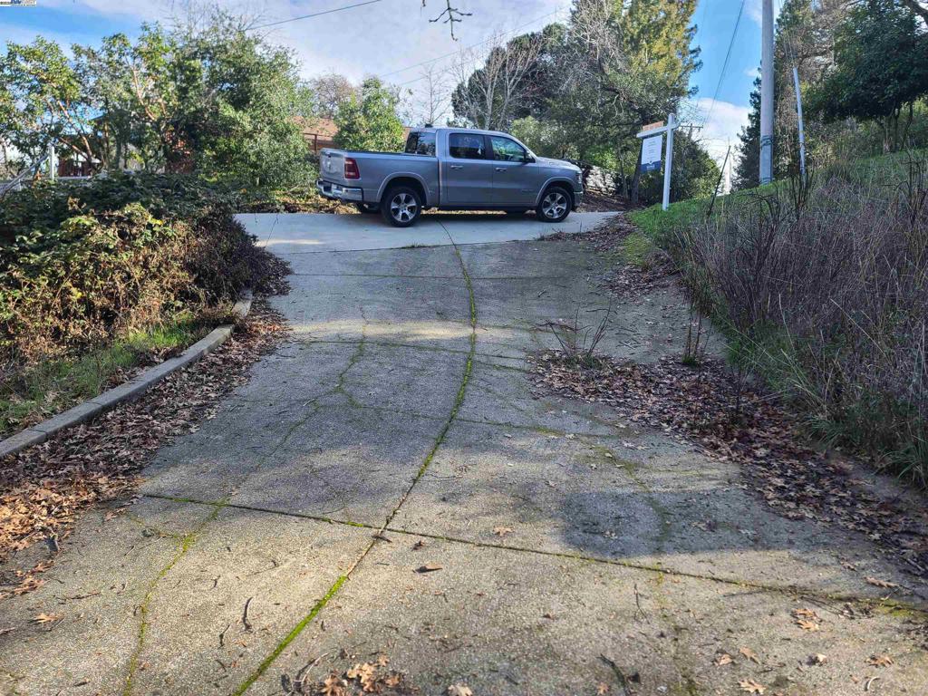 116 116 Ridgecrest Dr