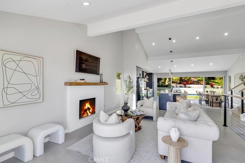 25201 Sea Vista Drive, Dana Point CA 92629 - Photo 18