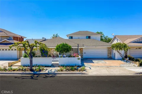 16401 Serenade Lane, Huntington Beach, CA 92647 - MLS#: OC25271908