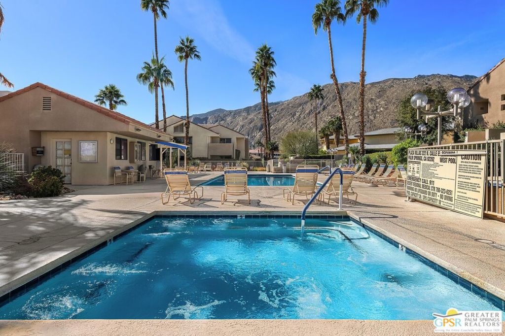 Plaza Villas - Residential