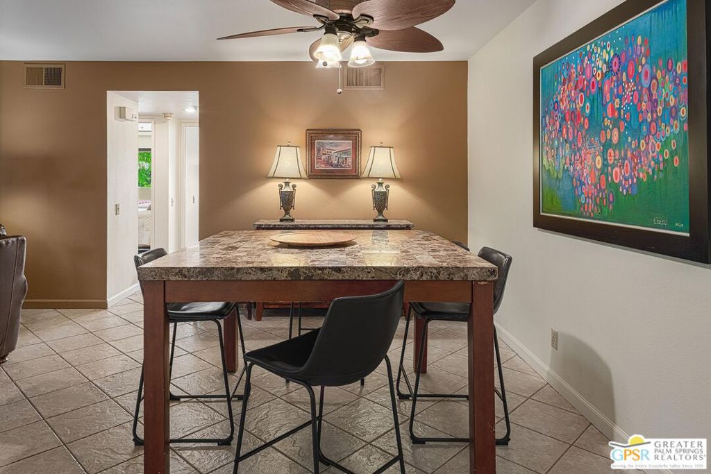 Plaza Villas - Residential