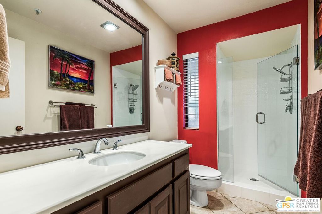 Plaza Villas - Residential