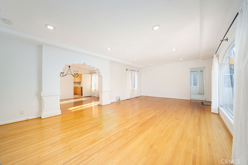 Bluff Park (BLF) - Residential Lease