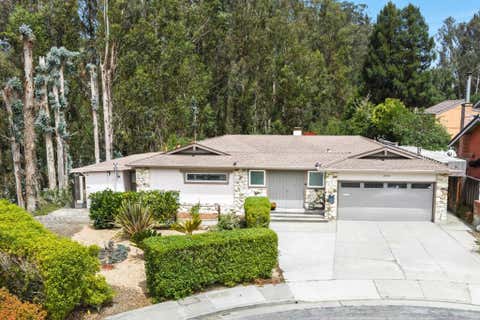 Photo of 250 Segre Place, Santa Cruz, CA 95060 (MLS # ML82056862)