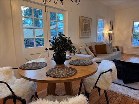 323 18th Santa Ana CA 92706