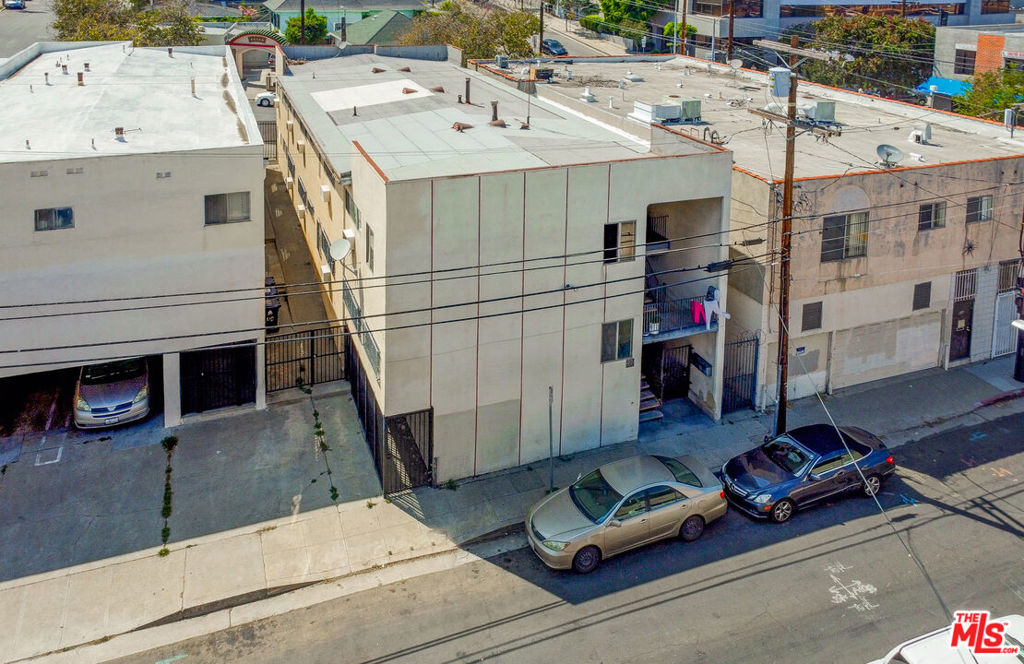 835 Cleveland Street