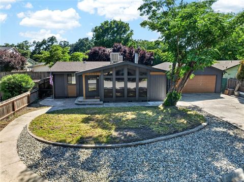 Photo of 15155 Highlands Harbor RD, Clearlake, CA 95422 (MLS # LC26112449)