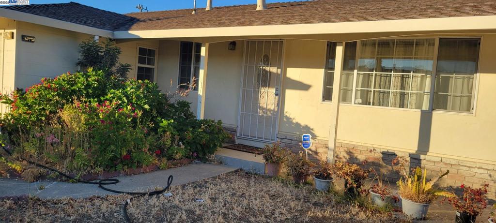 SOUTHGATE - Residential