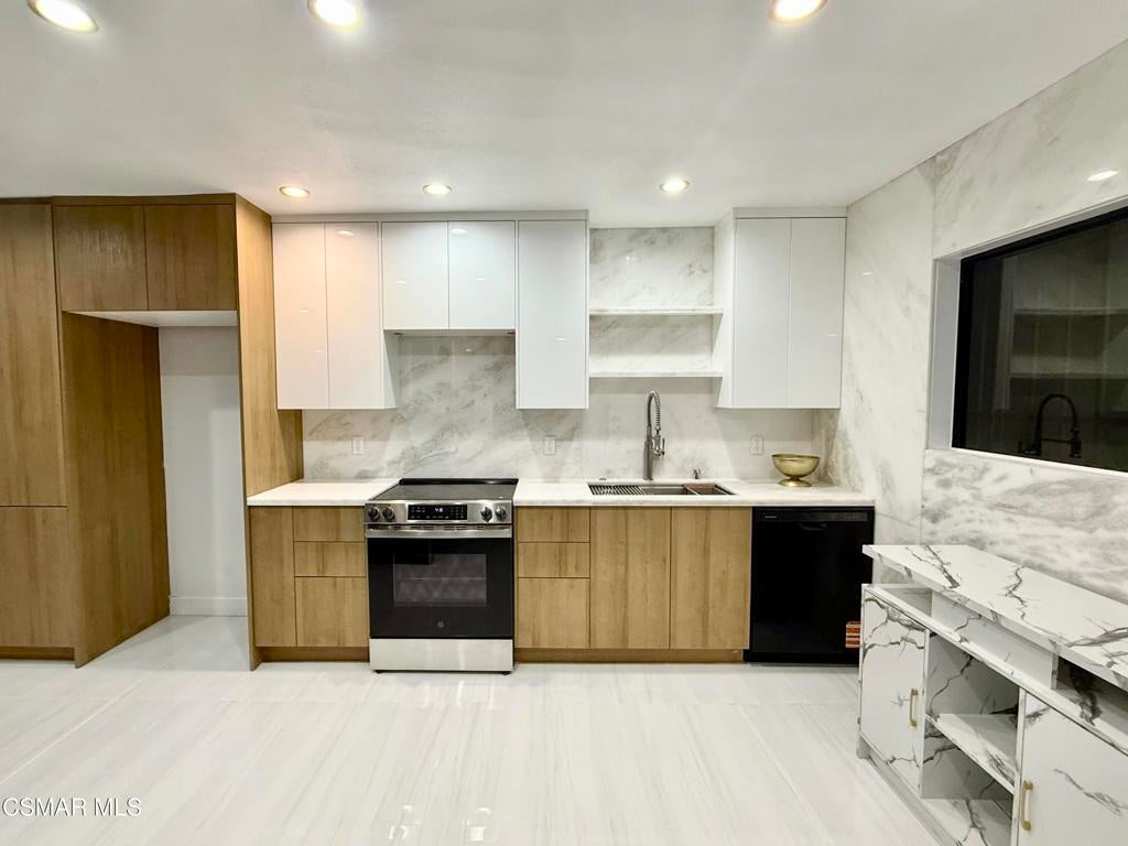1401 Valley View Road 426, Glendale CA 91202