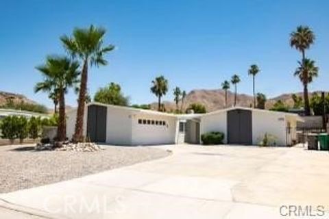 Photo of 68541 Terrace Rd, Cathedral City, CA 92234 (MLS # IV26044675)