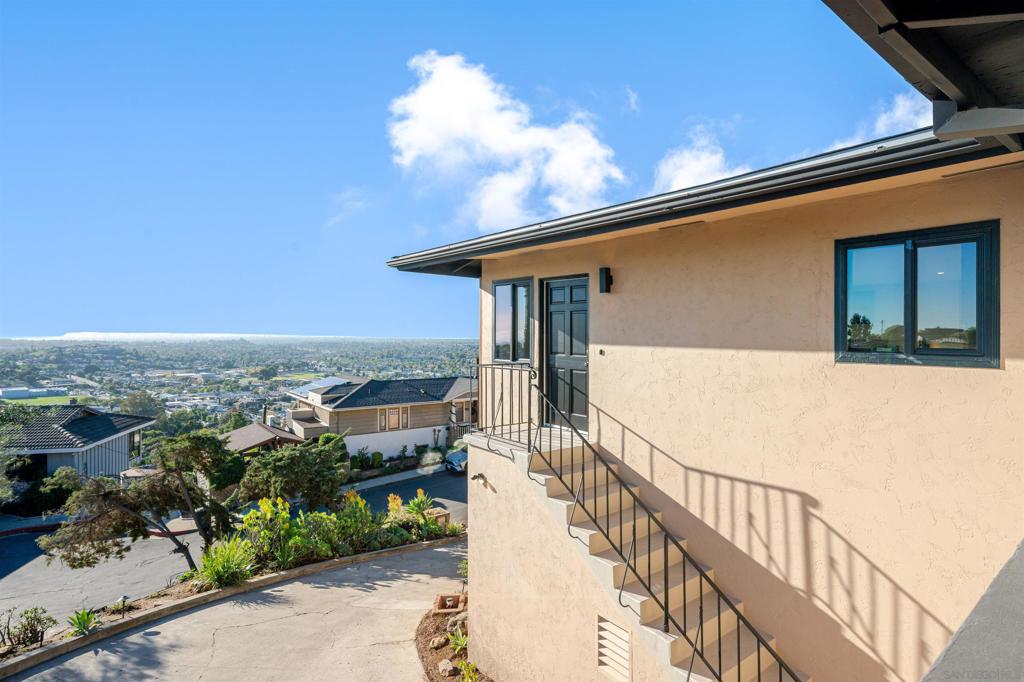 La Mesa - Residential