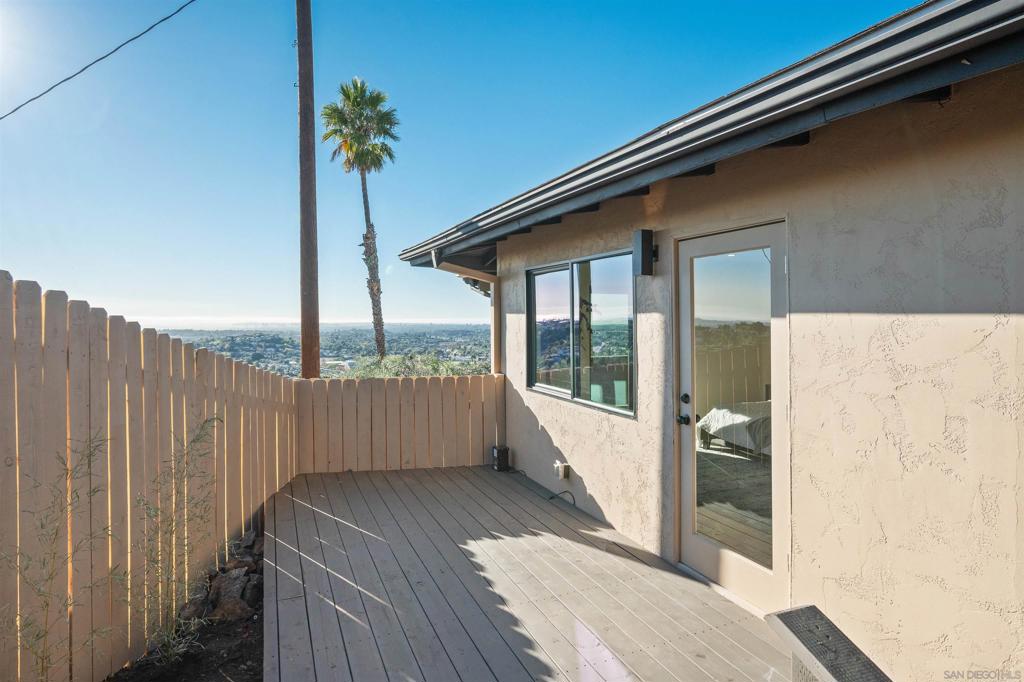 La Mesa - Residential