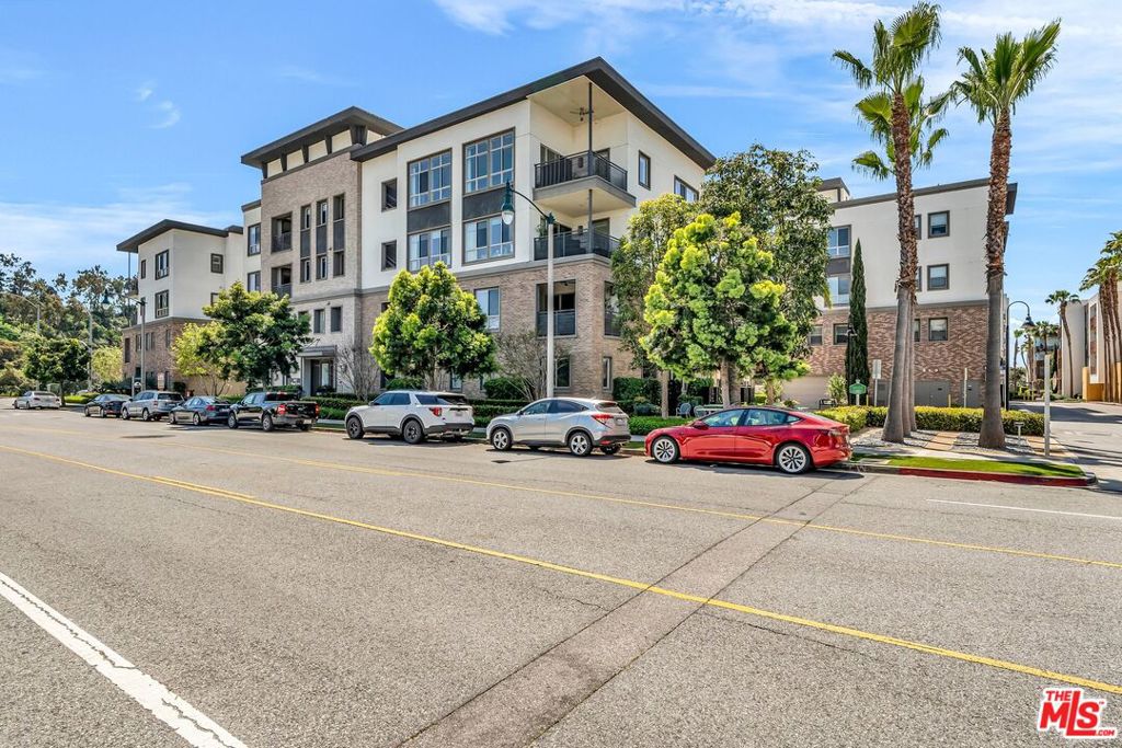 Properties 1 5837 Village Drive 5