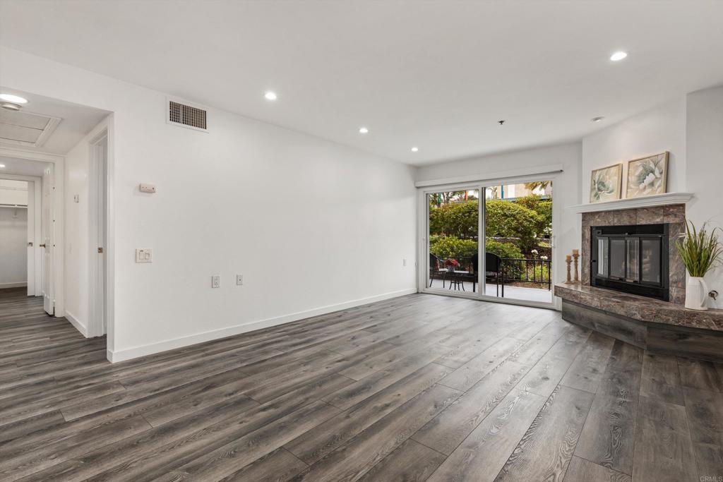 1508 Circa Del Lago B112
