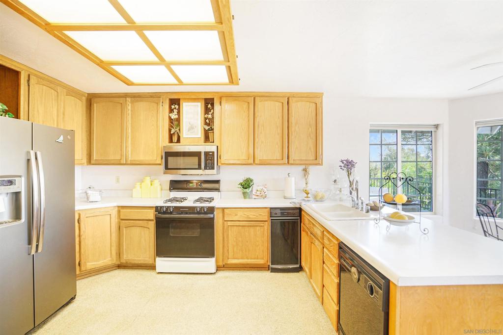 Ramona - Residential