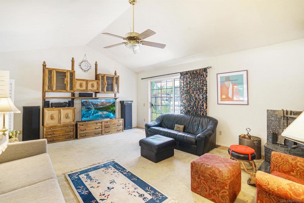 Ramona - Residential