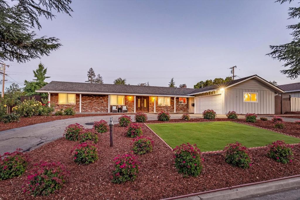 19922 SCOTLAND Drive, Saratoga CA 95070