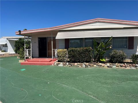 Photo of 900 Johnston Ave, Hemet, CA 92543 (MLS # SW26059317)