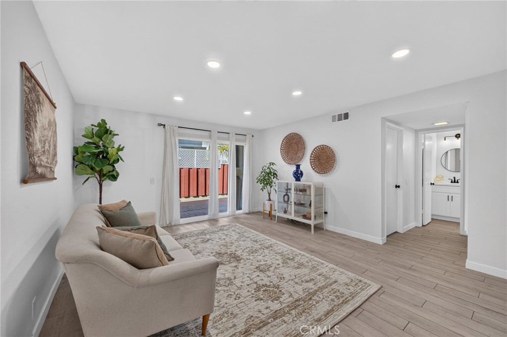 23745 Bayside 95