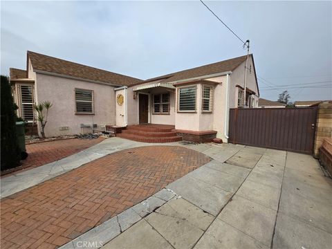 Photo of 25 E San Marino Ave, Alhambra, CA 91801 (MLS # TR26007178)