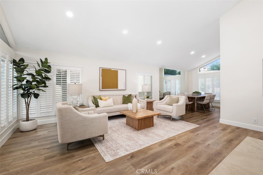 24771 Camino Villa