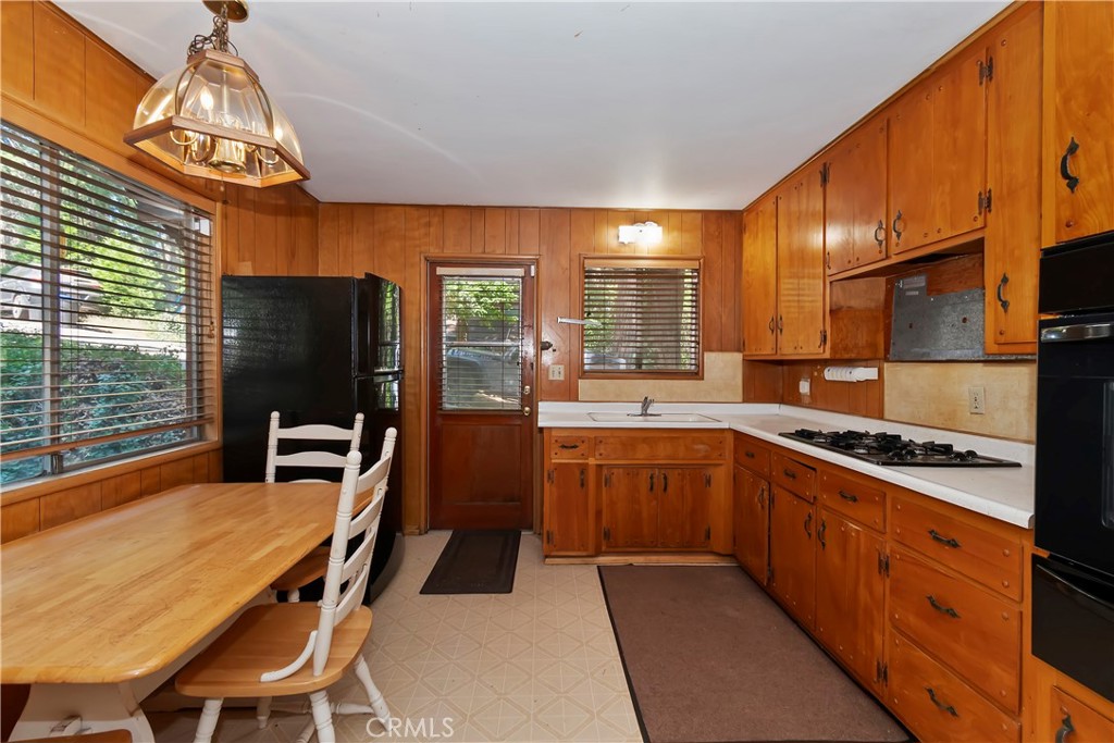 Crestline (CRES) - Residential