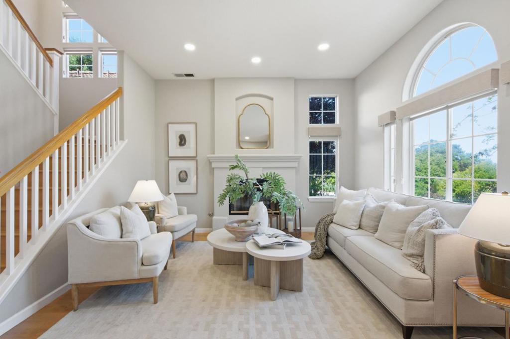 39 Arroyo View Circle