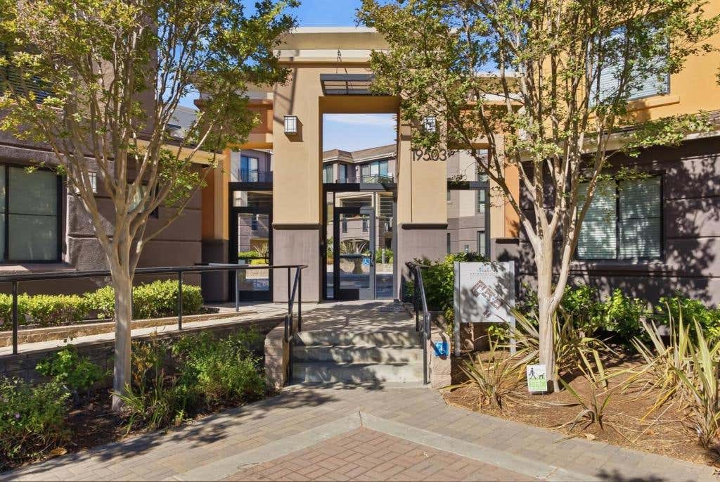 Photo of 19503 Stevens Creek Boulevard #320, Cupertino, CA 95014 (MLS # ML82055618)