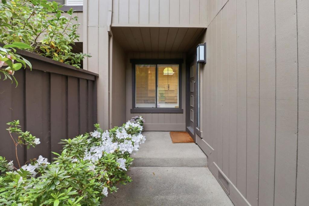 1224 Sharon Park Drive