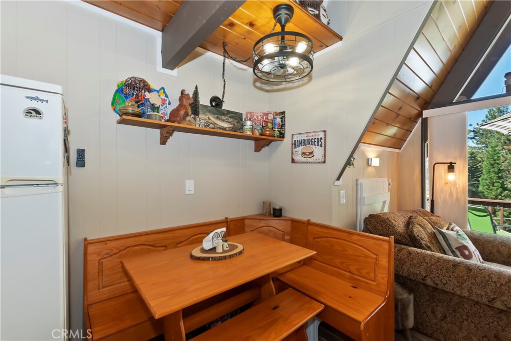 Green Valley Lake (GVLK) - Residential