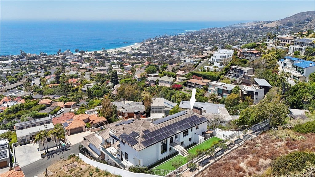 1076 Skyline Drive, Laguna Beach CA 92651 - Photo 14
