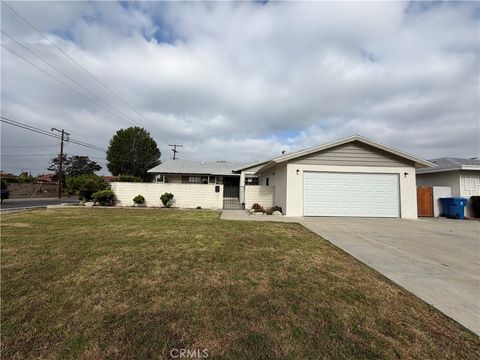 Photo of 7401 Asman Avenue, West Hills, CA 91307 (MLS # OC26106182)
