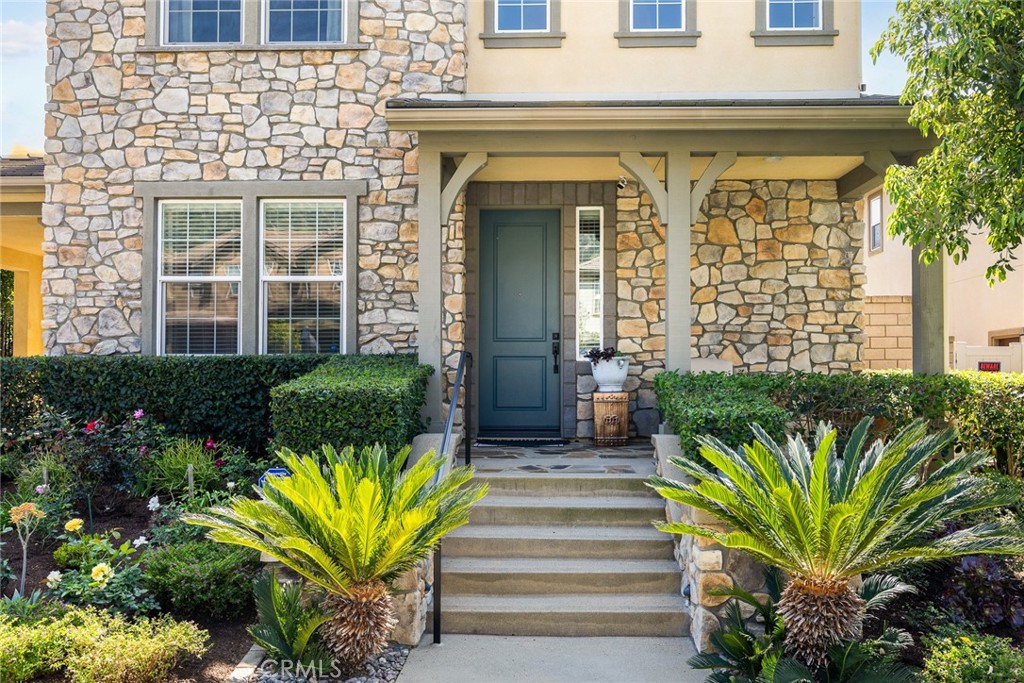 620 E Mandevilla Way