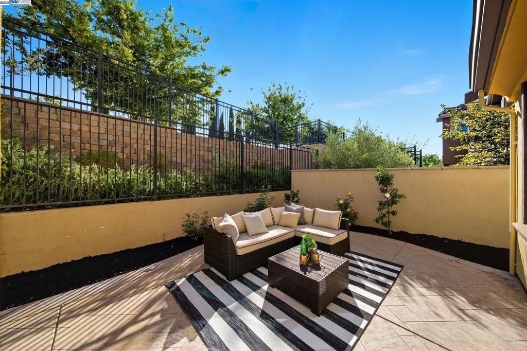 Not Listed - Residential