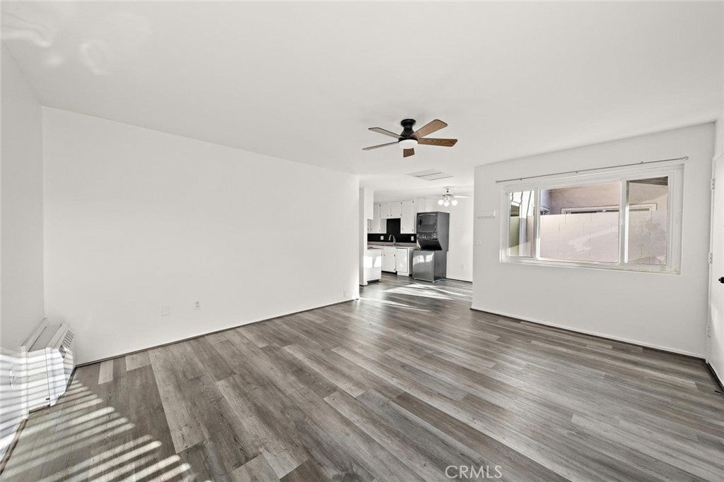 1800 E Heim