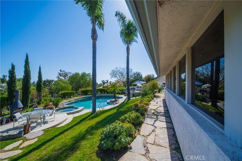 166 Alviso Drive Camarillo CA 93010