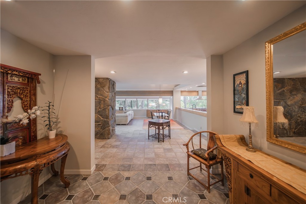 166 Alviso Drive