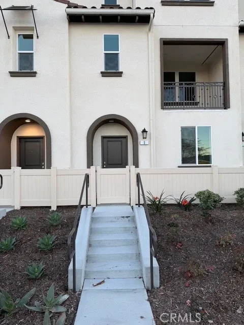 MLS: OC26107938