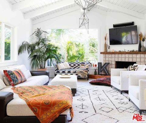 Photo of 30606 La Sonora Drive, Malibu, CA 90265 (MLS # 25621707)