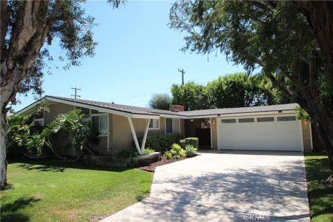Photo of 263 Hanover Drive, Costa Mesa, CA 92626 (MLS # OC26187920)
