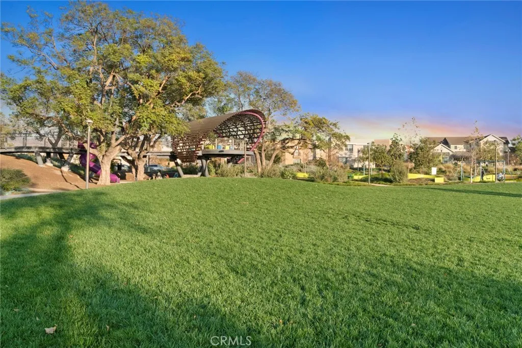 Irvine, California 92618, United States, 3 Bedrooms Bedrooms, ,3 BathroomsBathrooms,Residential,Active,194076