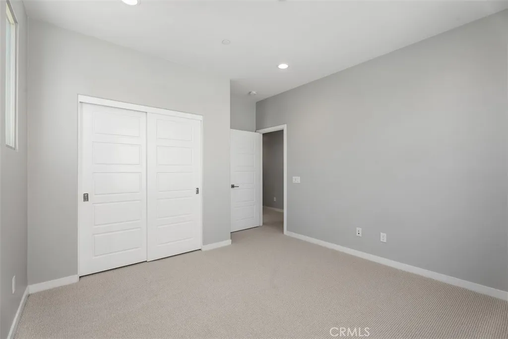 Irvine, California 92618, United States, 3 Bedrooms Bedrooms, ,3 BathroomsBathrooms,Residential,Active,194076