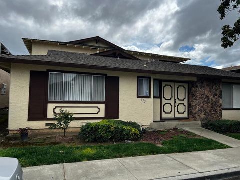 872 Canfield Court San Jose CA 95136