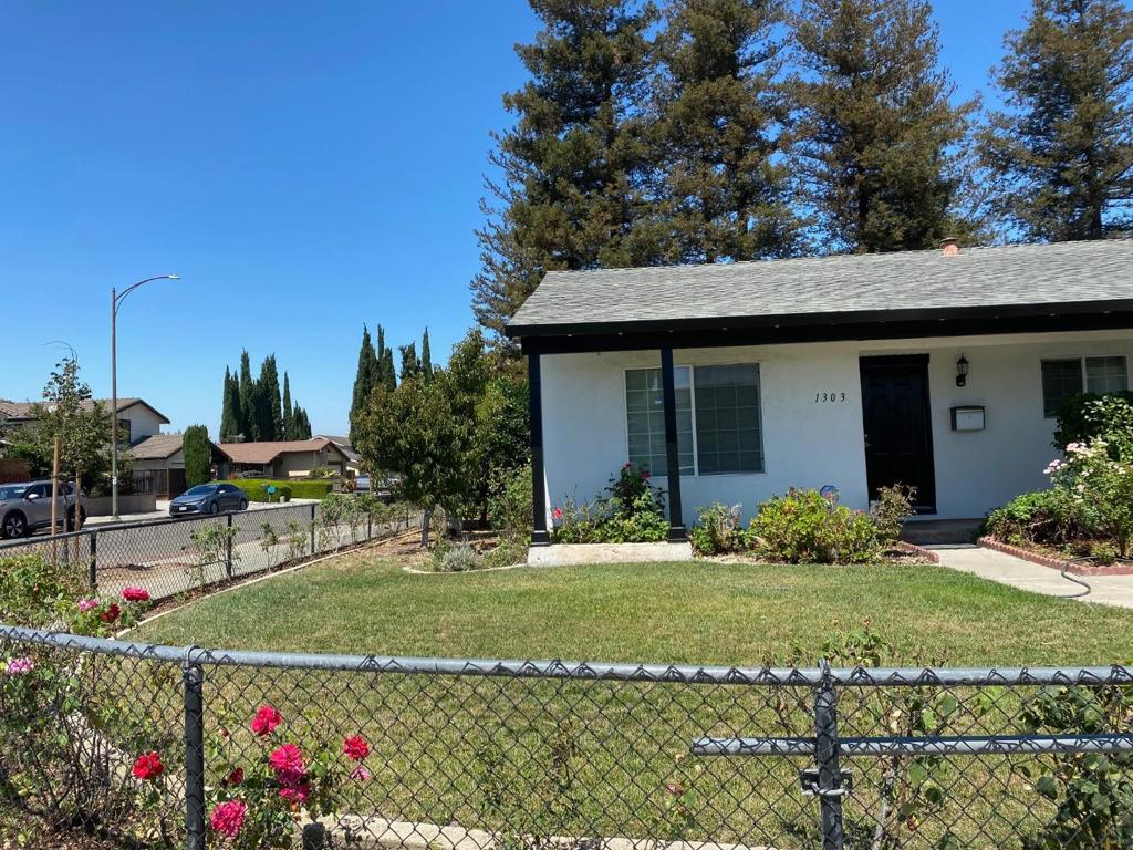1303 Sylvia Drive