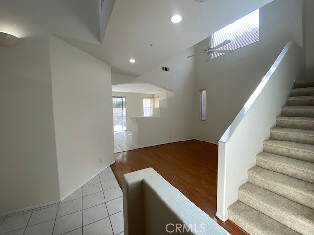 1129 W Capitol Drive 27