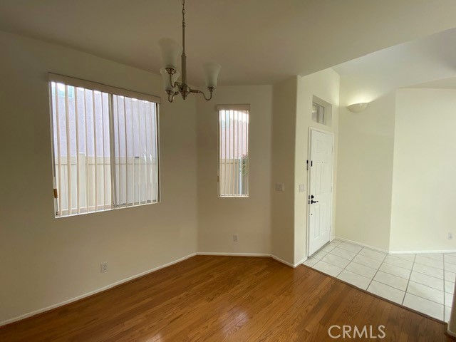 1129 W Capitol Drive 27