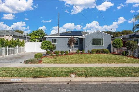 1545 W Canton Long Beach CA 90810